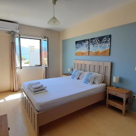 Tasias Apartments Ликсури Экстерьер фото