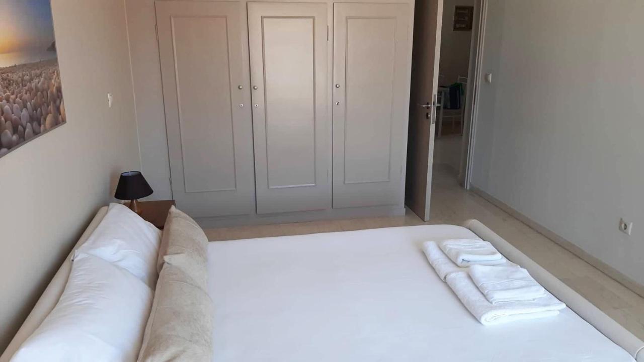 Tasias Apartments Ликсури Экстерьер фото