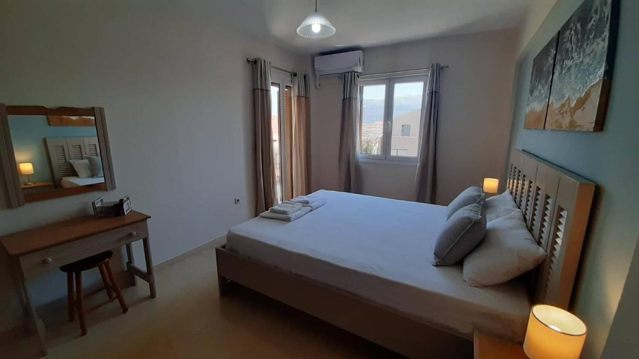 Tasias Apartments Ликсури Экстерьер фото