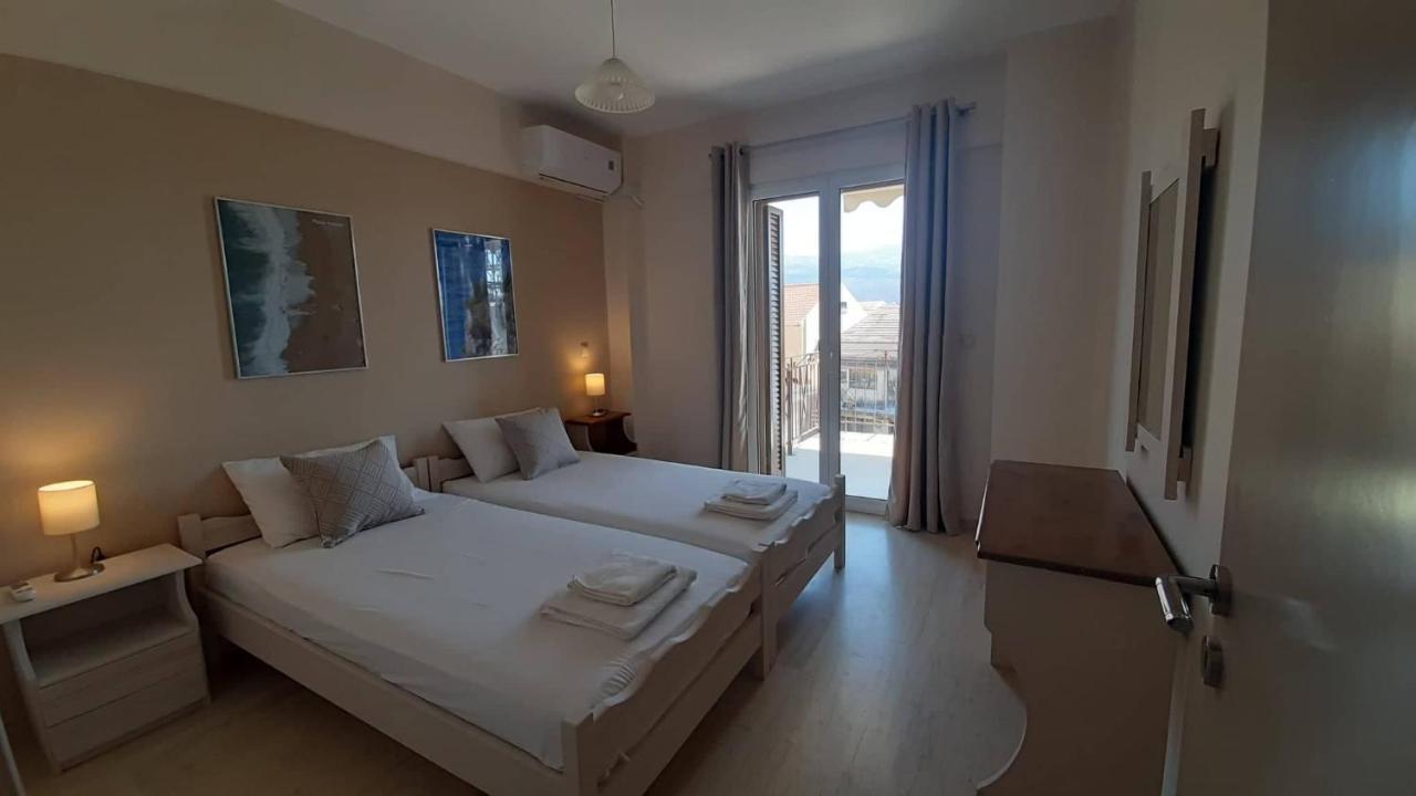 Tasias Apartments Ликсури Экстерьер фото