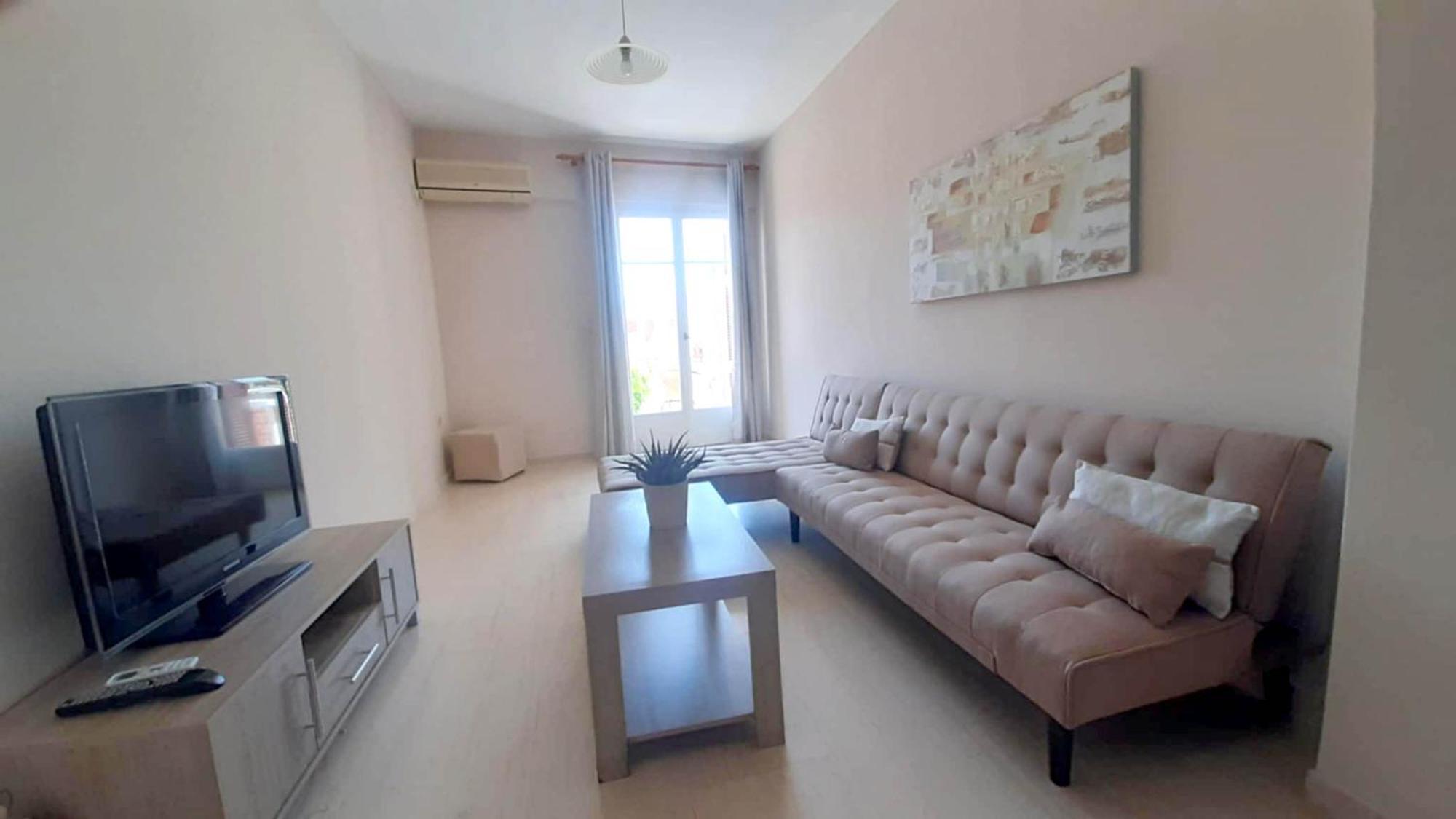 Tasias Apartments Ликсури Экстерьер фото
